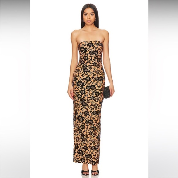 MORE TO COME Revolve Teagan Maxi Dress in Navy Floral Size M Formal - Picture 1 of 8